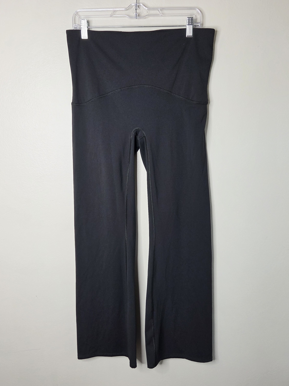 Spanx Booty Boost Flare Pant